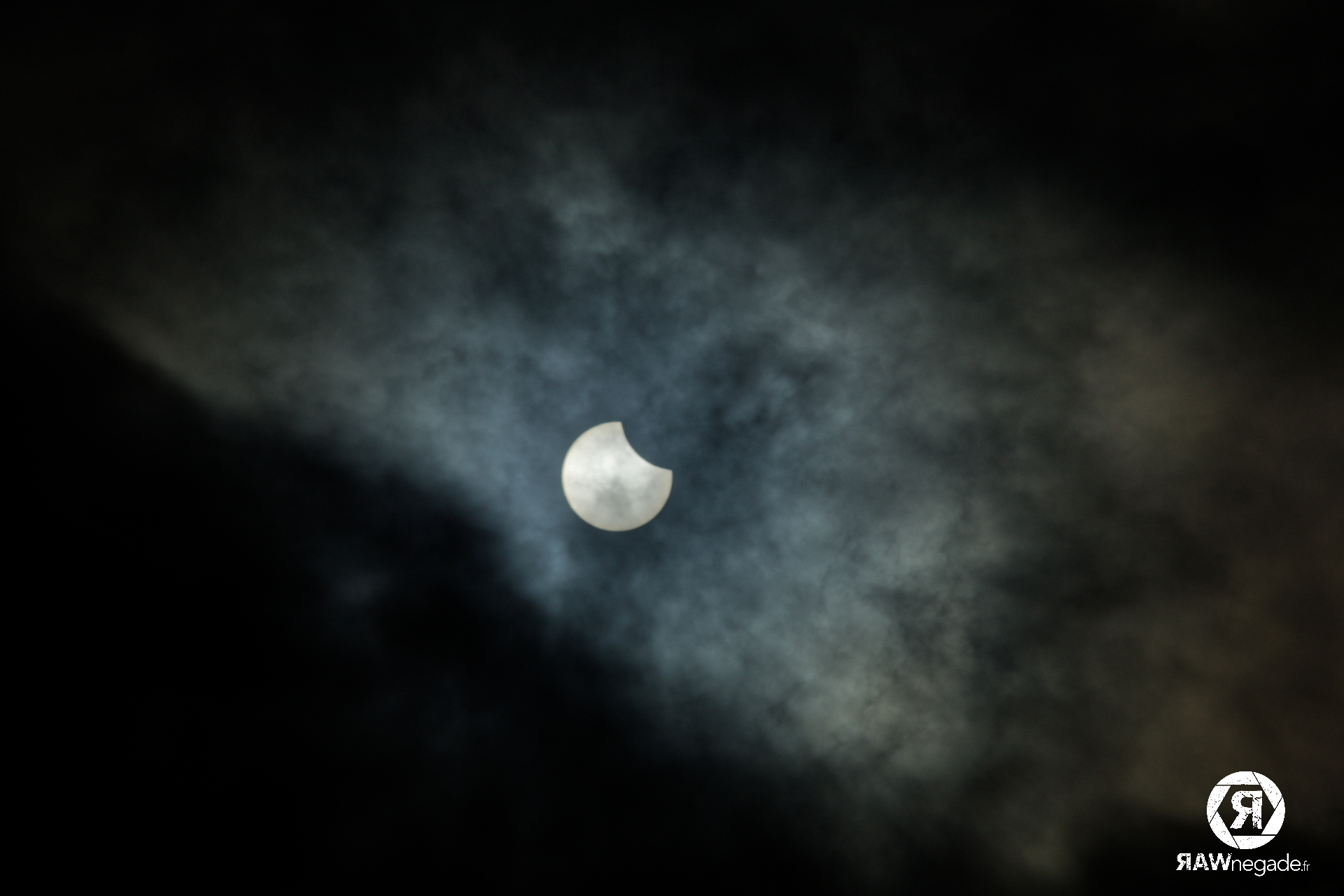 Éclipse solaire partielle du 29 mars 2025